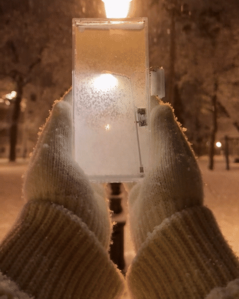 The Snowfall Lamp